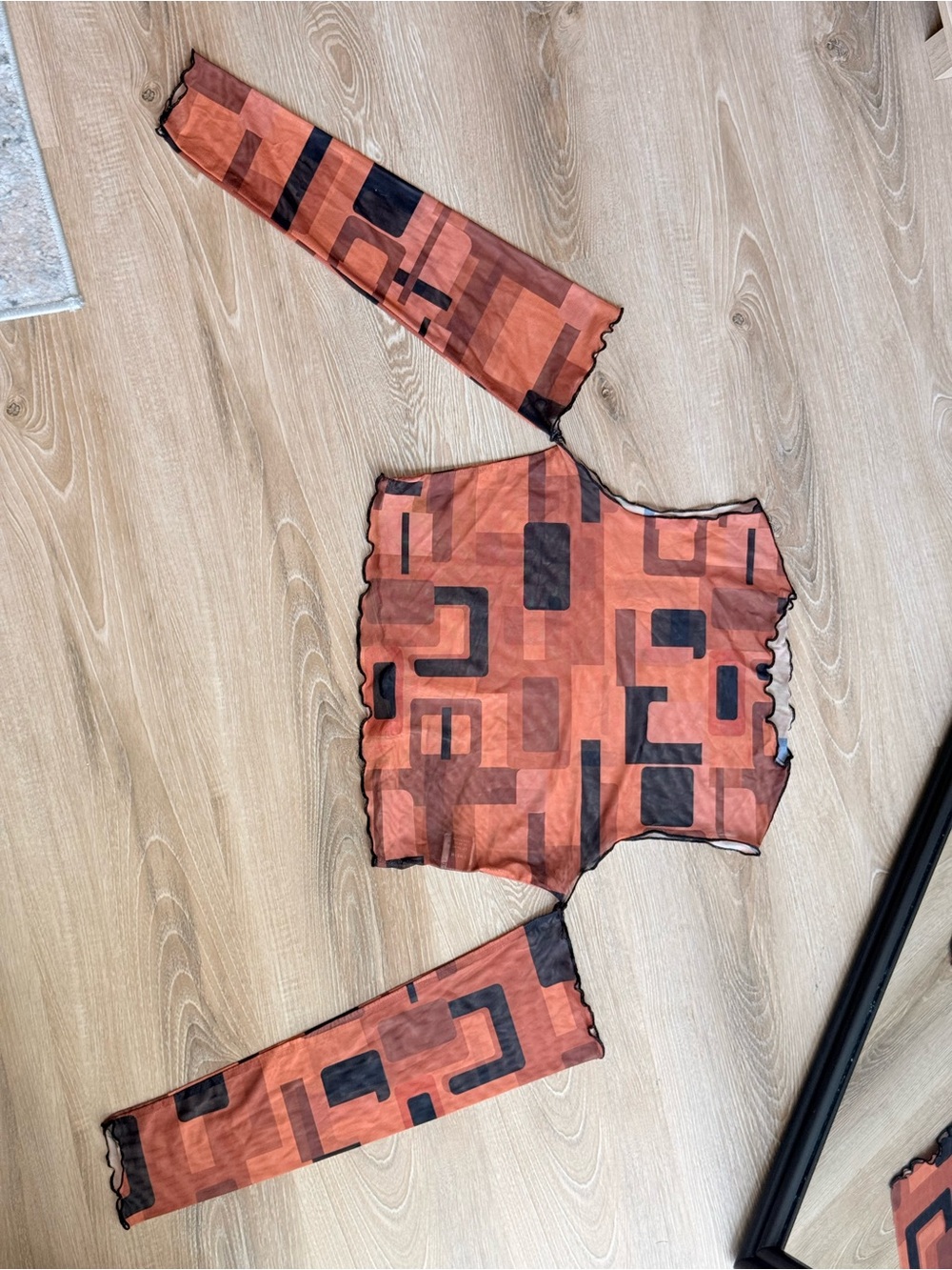 SHEIN Rust Orange Geometric One-Shoulder Crop Top with Sleeves